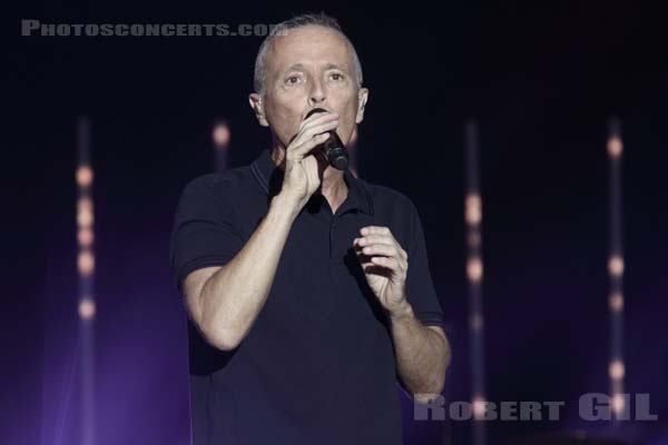 TEARS FOR FEARS - 2019-07-07 - HEROUVILLE SAINT CLAIR - Chateau de Beauregard - Scene Beauregard - 